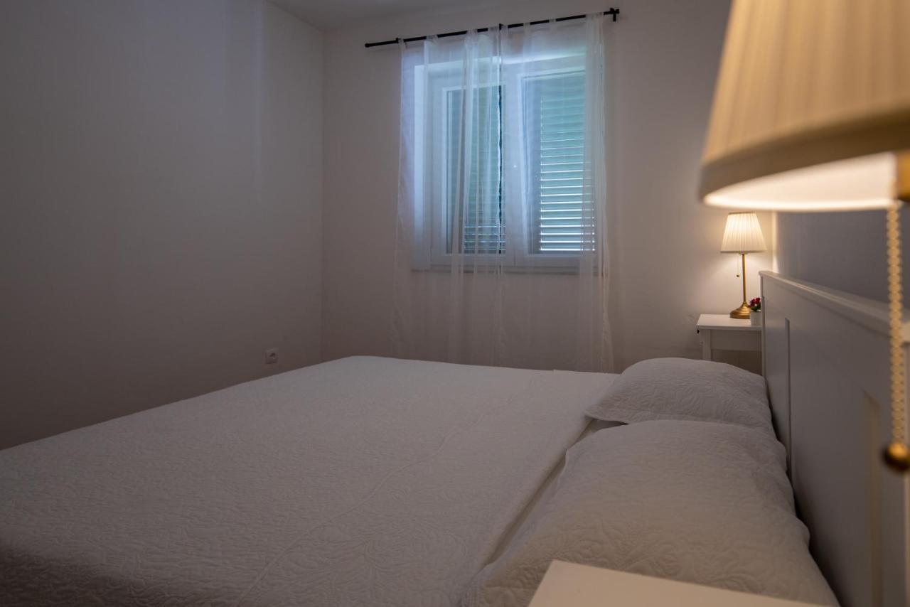 Apartmani Mara Пакоштане Экстерьер фото